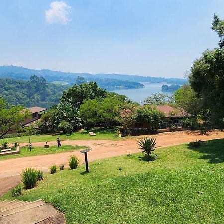 Da Gama Lake Cottages - Coral Tree And Cormorant Cottages White River Exteriér fotografie